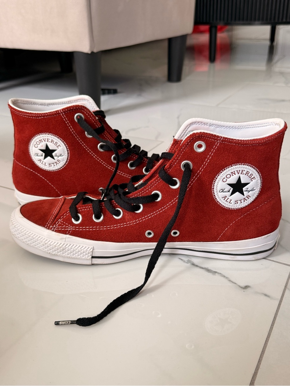 Men’s Converse CTAS Pro High Tops Dark Terracotta Suede Chuck Taylor’s Sz 9.5